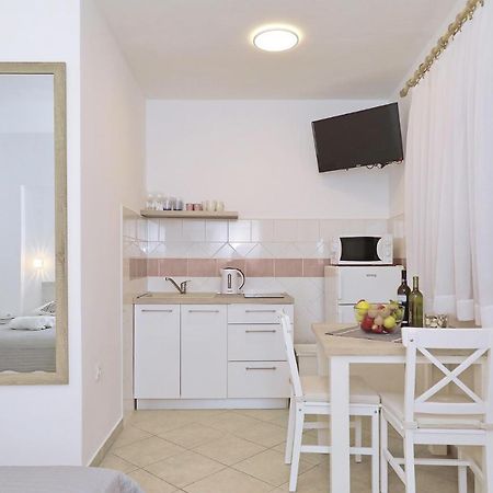 Apartmani Strpic Biograd Na Moru Eksteriør billede