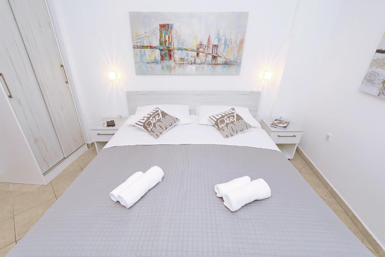 Apartmani Strpic Biograd Na Moru Eksteriør billede