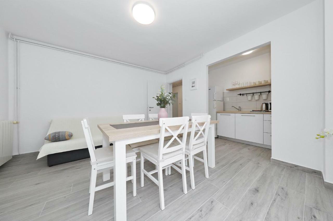 Apartmani Strpic Biograd Na Moru Eksteriør billede